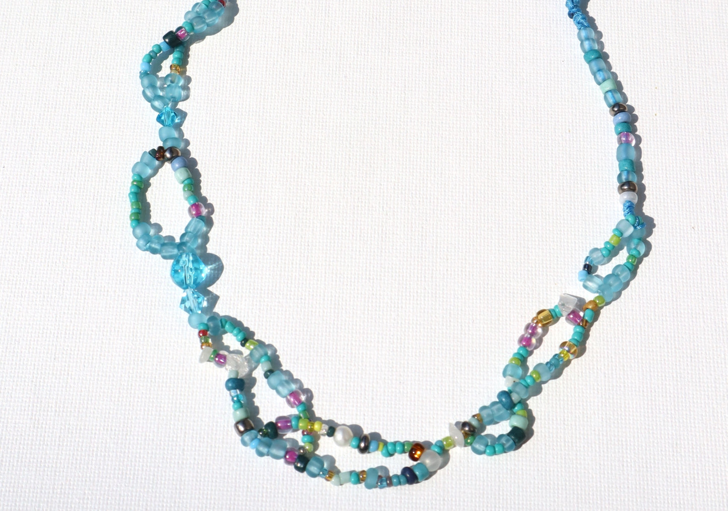 003 Turquoise Glass Beads Necklace