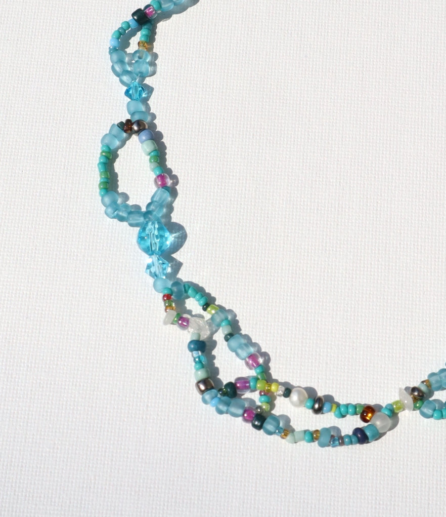 003 Turquoise Glass Beads Necklace