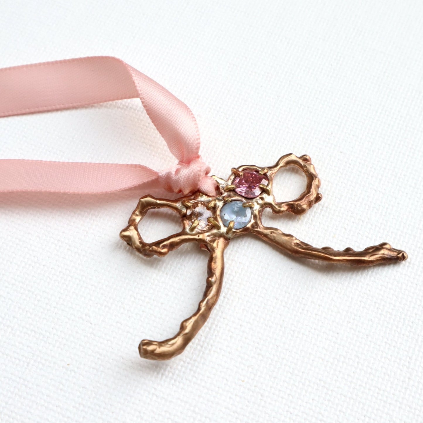 015 Bronze Ribbon Necklace